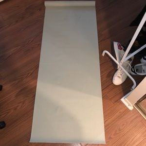 💚Pastel Green Yoga Mat💚